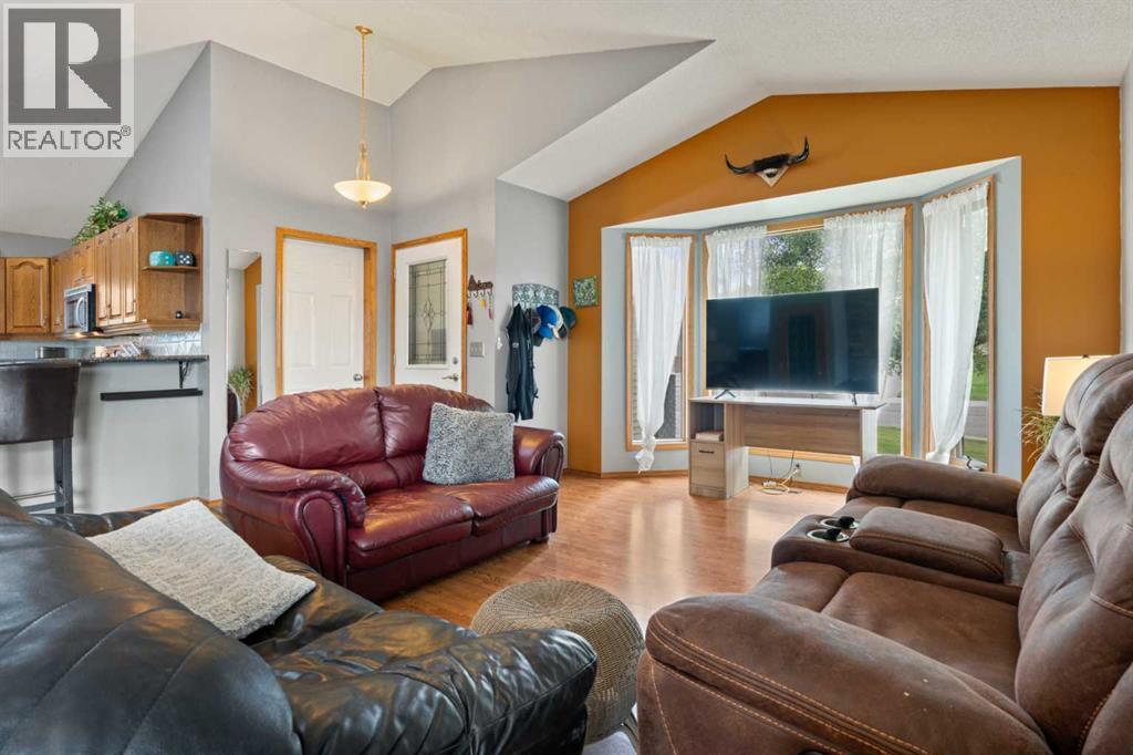Photo 14 of 109 Downey Place, Okotoks AB