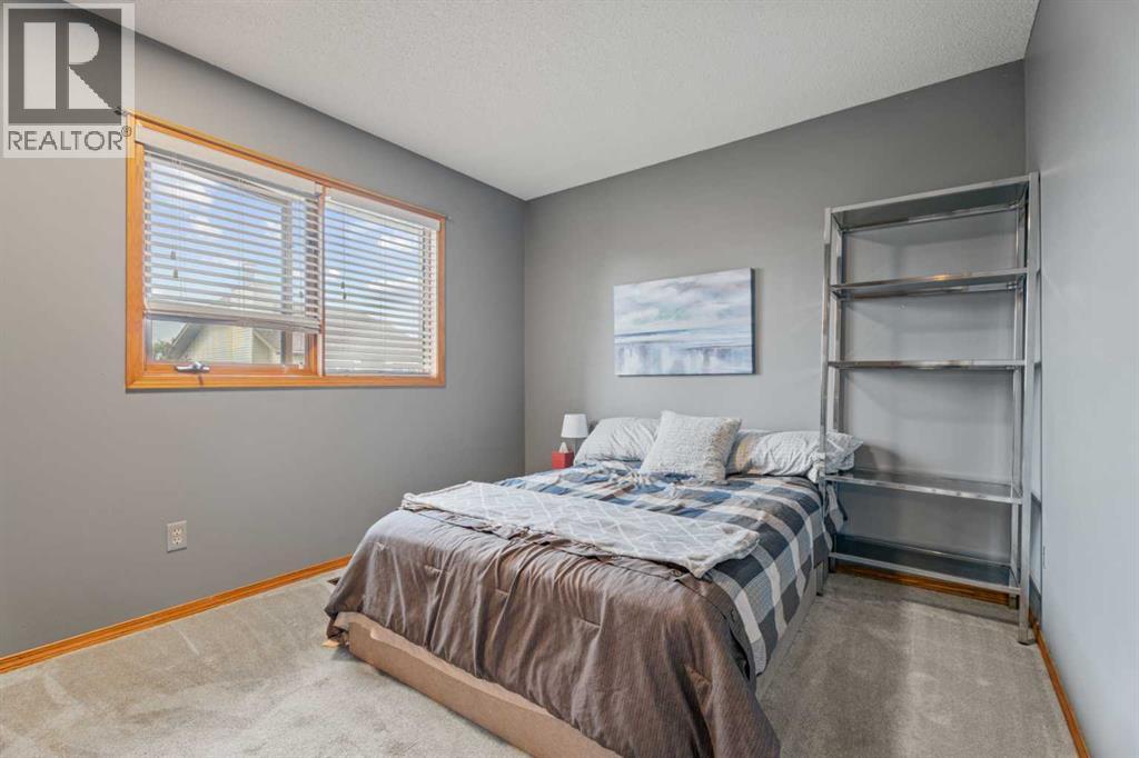 Photo 21 of 109 Downey Place, Okotoks AB