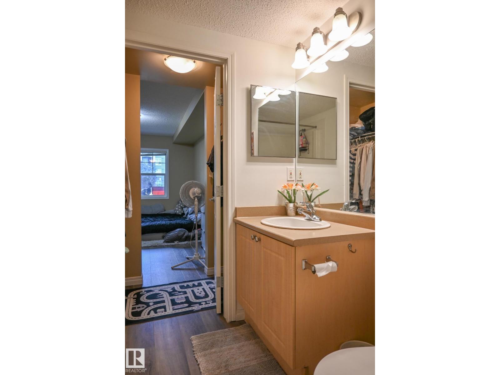 Photo 16 of 113 630 Mcallister Lo Sw, Edmonton AB