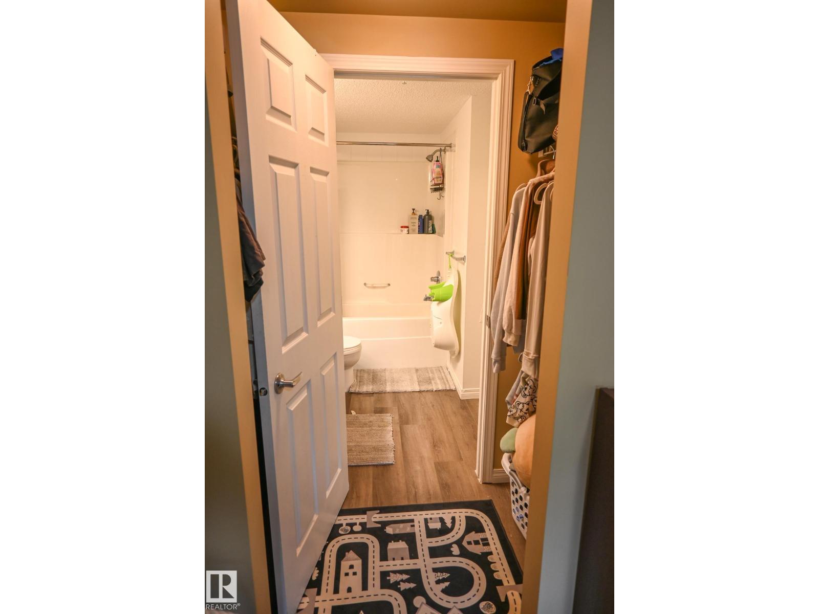 Photo 8 of 113 630 Mcallister Lo Sw, Edmonton AB