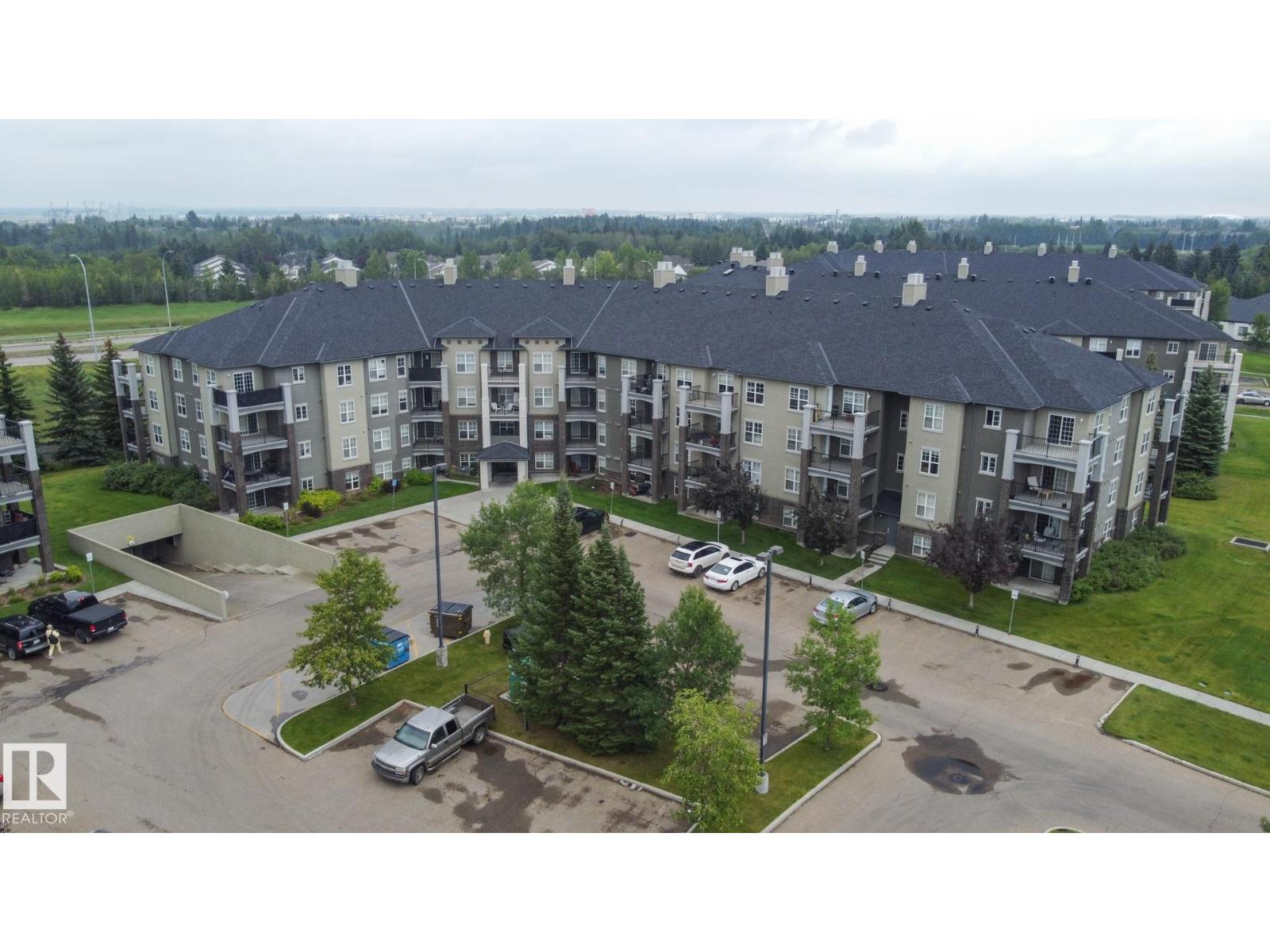 Photo 4 of 113 630 Mcallister Lo Sw, Edmonton AB