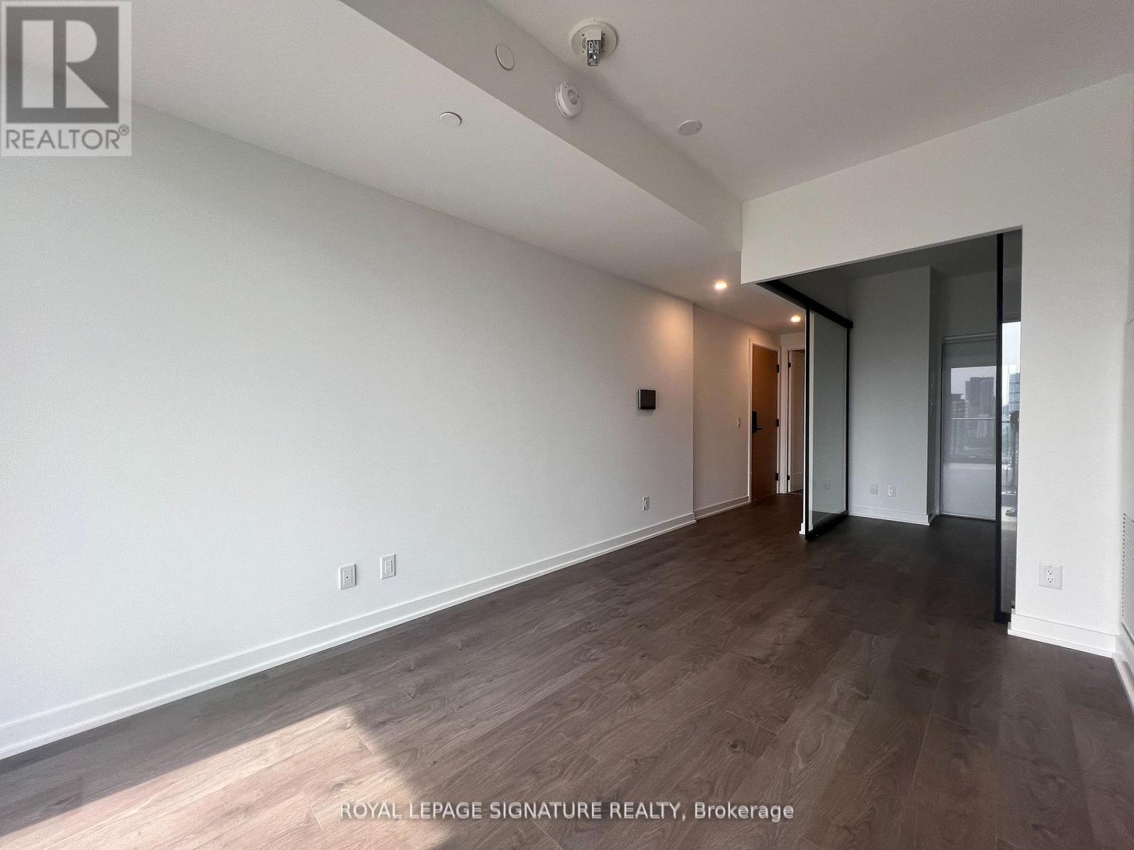 Photo 5 of 1507 5 Defries Street, Toronto ON