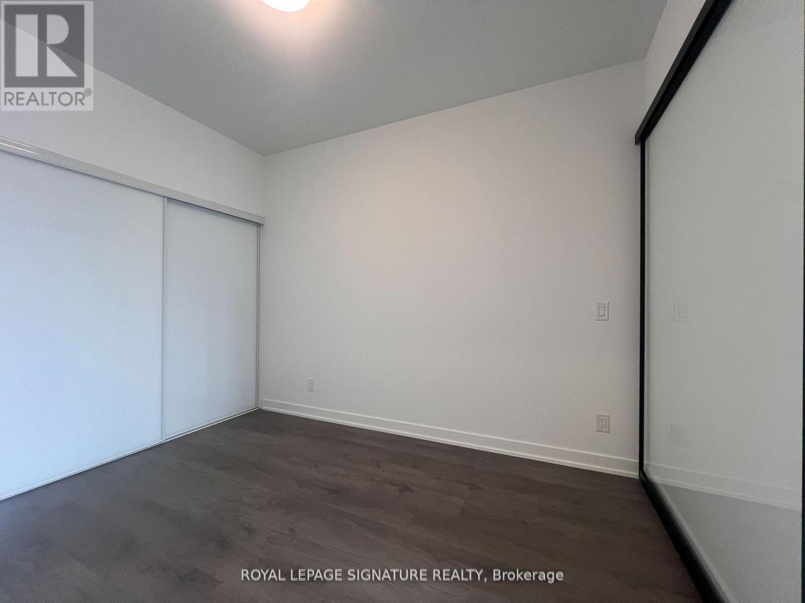 Photo 6 of 1507 5 Defries Street, Toronto ON