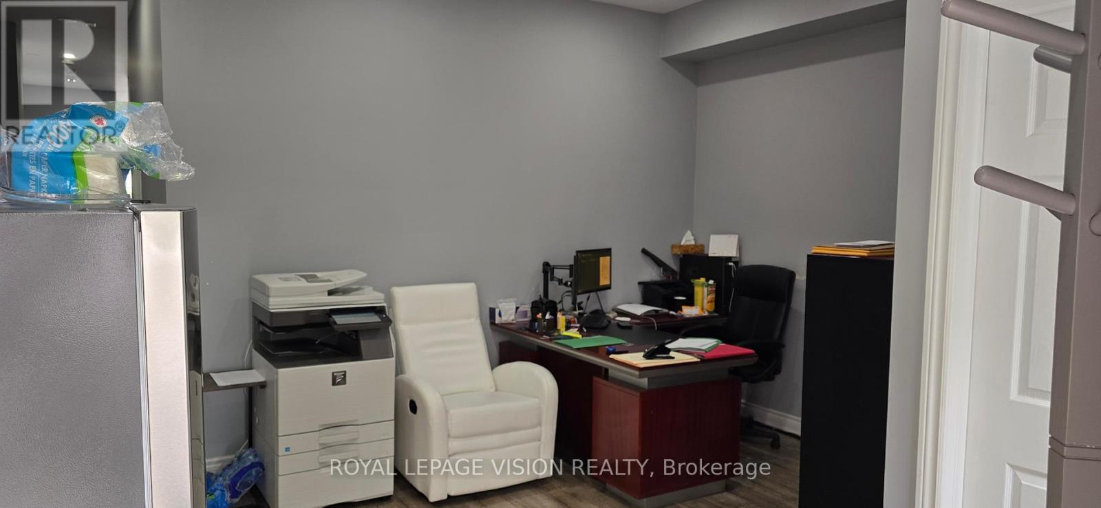 Photo 7 of 2364 Kingston Road, Toronto ON