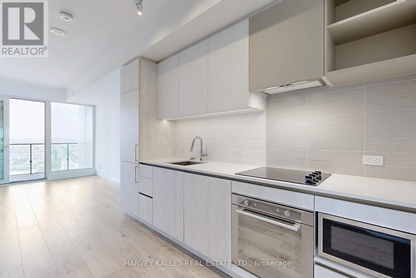 Photo 37 of 2807 7890 Jane Street, Vaughan ON