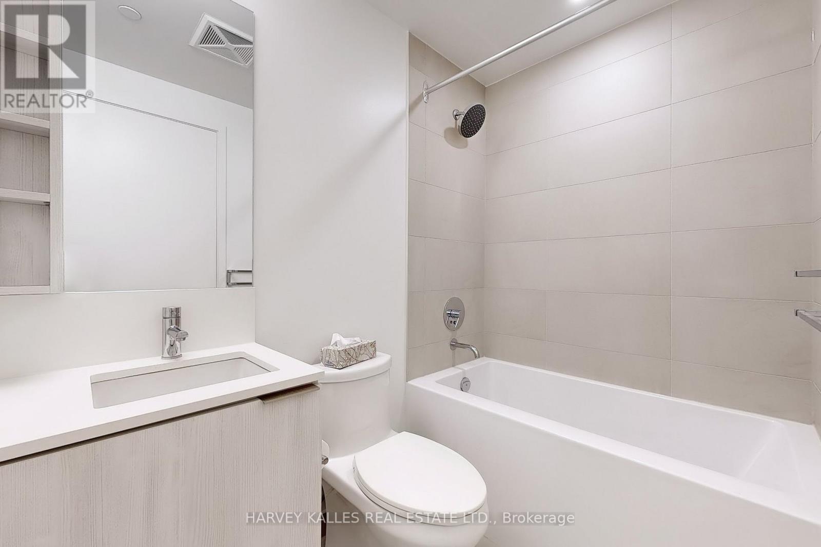 Photo 23 of 2807 7890 Jane Street, Vaughan ON