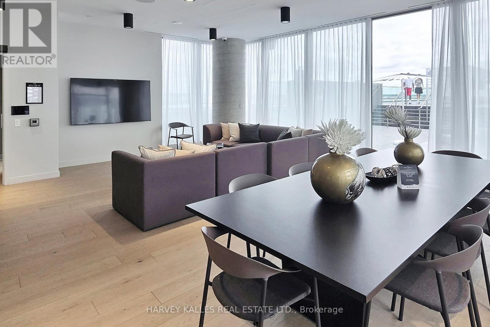 Photo 17 of 2807 7890 Jane Street, Vaughan ON