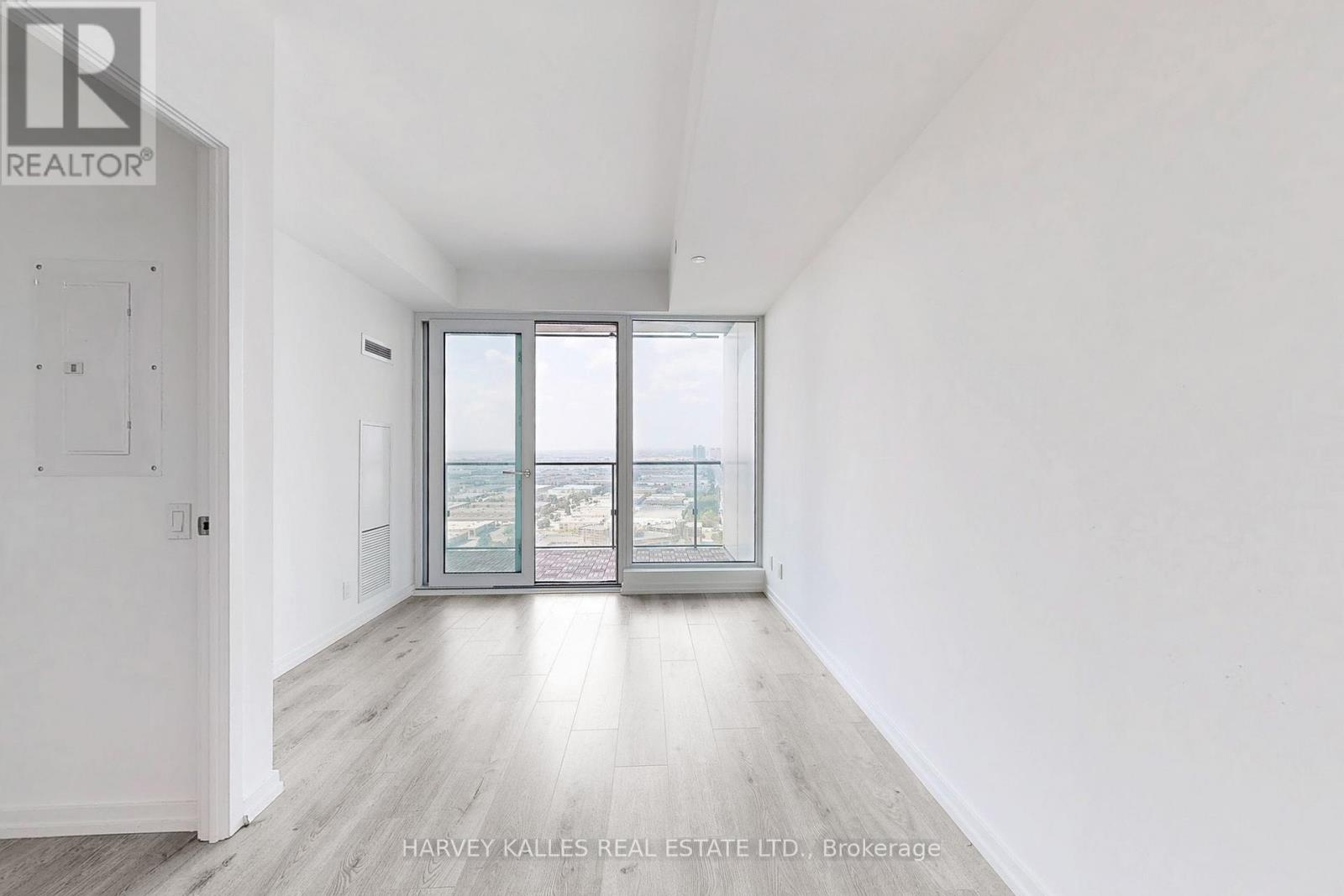 Photo 6 of 2807 7890 Jane Street, Vaughan ON