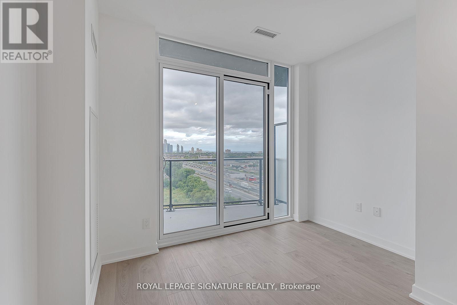 Photo 15 of 905 36 Zorra Street, Toronto ON