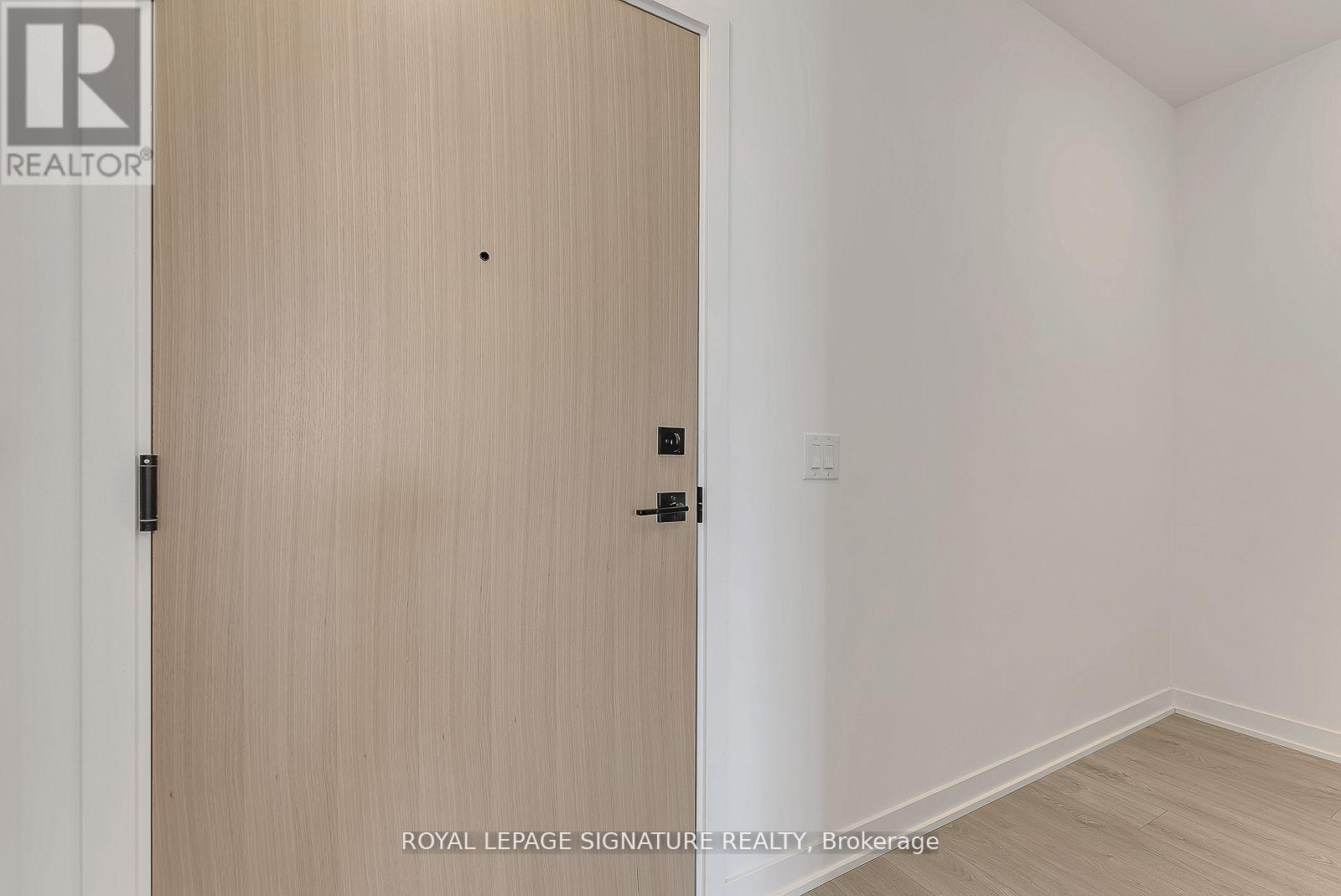 Photo 19 of 905 36 Zorra Street, Toronto ON