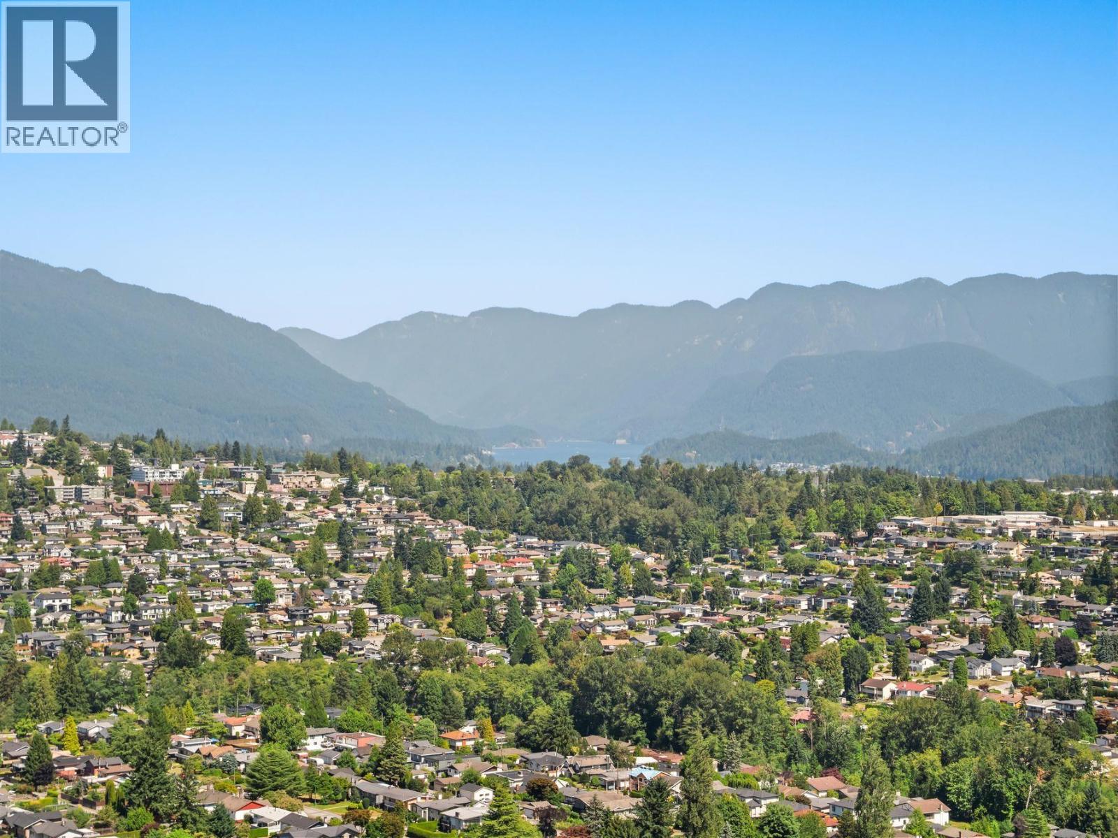Photo 10 of 5306 4880 Lougheed Highway, Burnaby BC