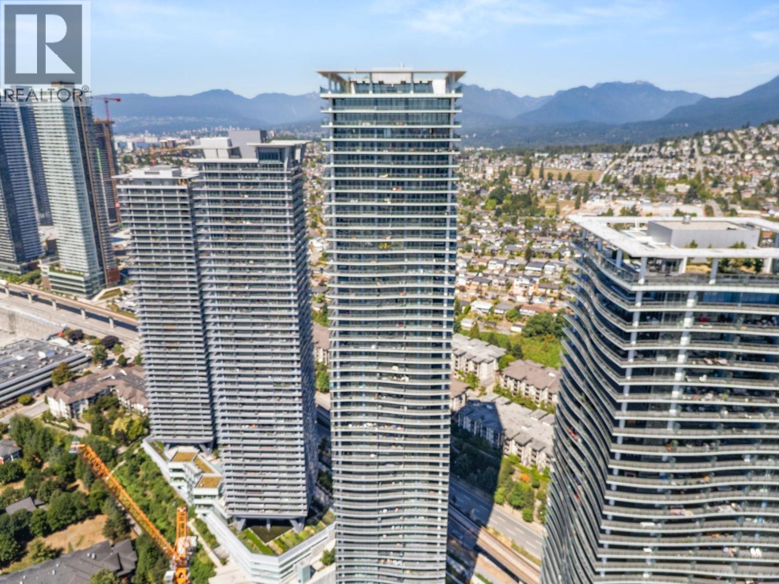 Photo 2 of 5306 4880 Lougheed Highway, Burnaby BC