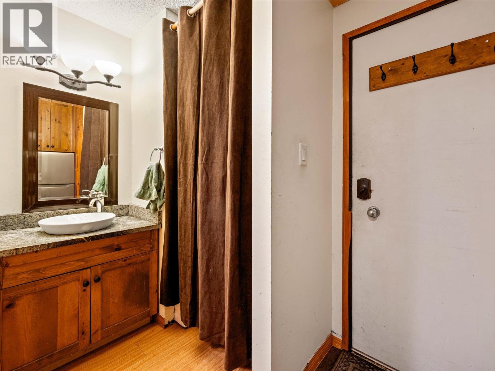 108 6850 CRABAPPLE DRIVE, Whistler