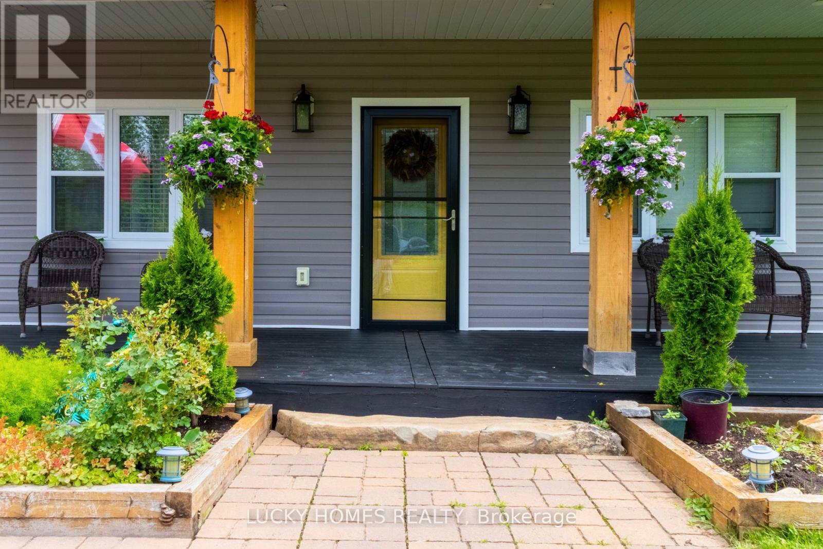Photo 8 of 2916 Shannonville Road, Tyendinaga ON