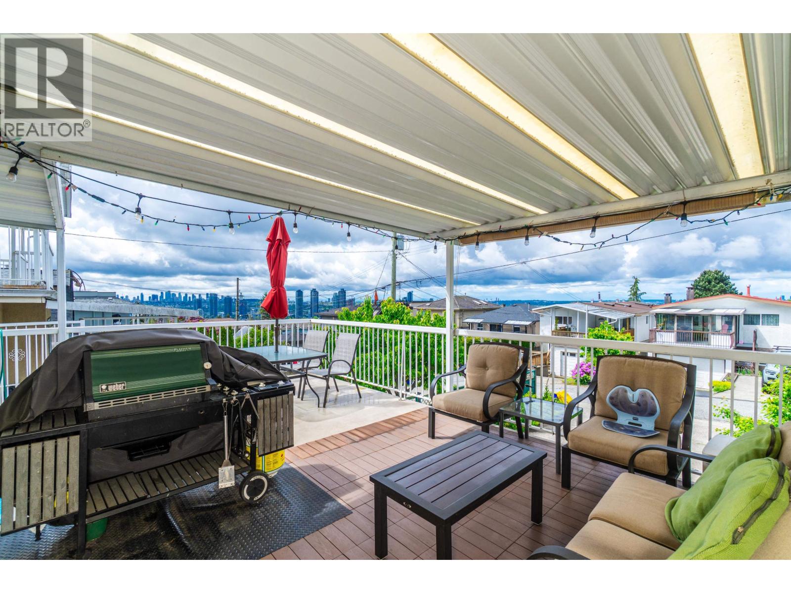 Photo 19 of 111 Grosvenor Avenue, Burnaby BC