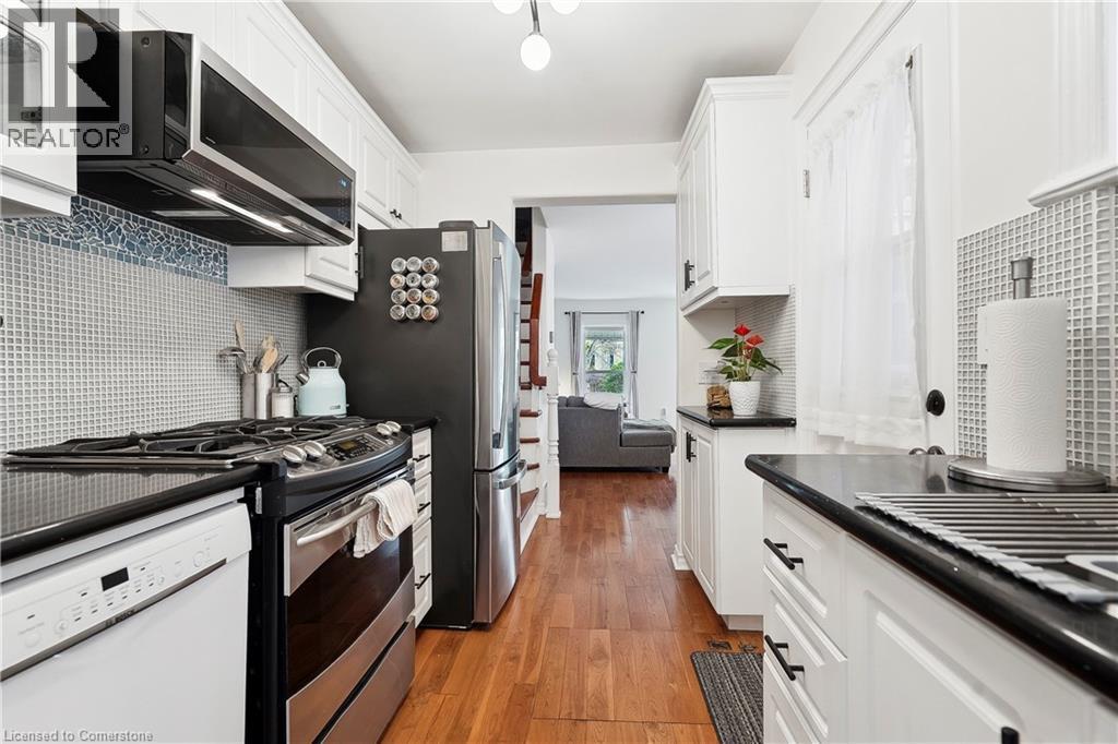 Photo 21 of 75 Ray Street N, Hamilton ON