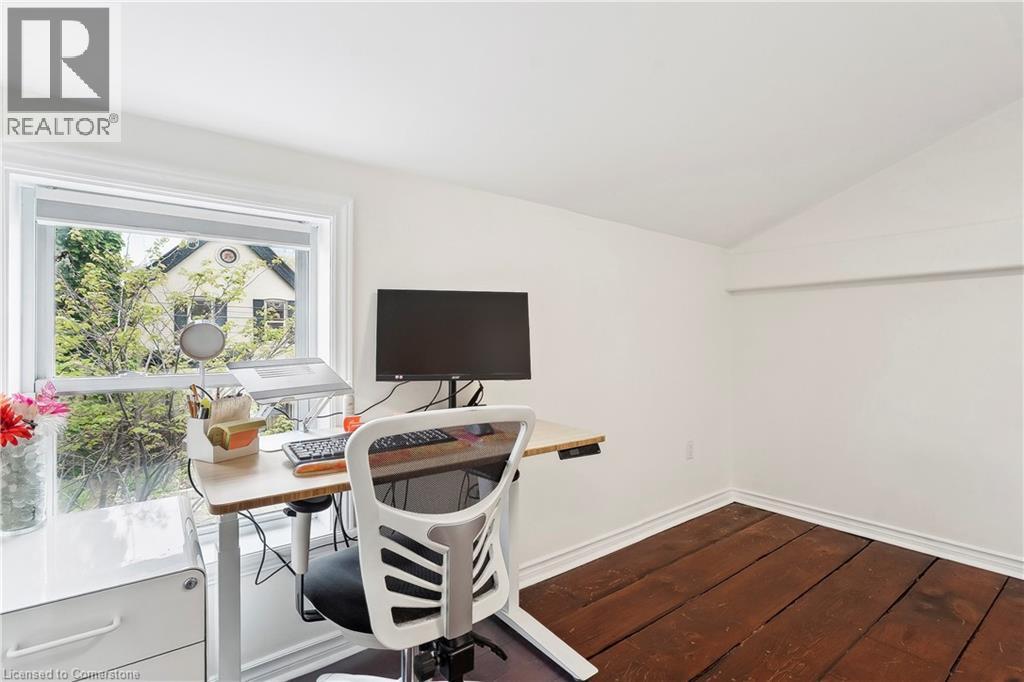 Photo 26 of 75 Ray Street N, Hamilton ON