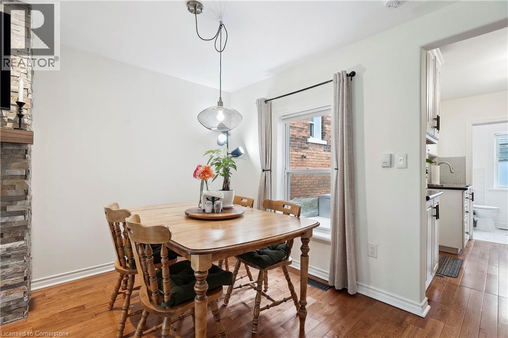 Photo 9 of 75 Ray Street N, Hamilton ON