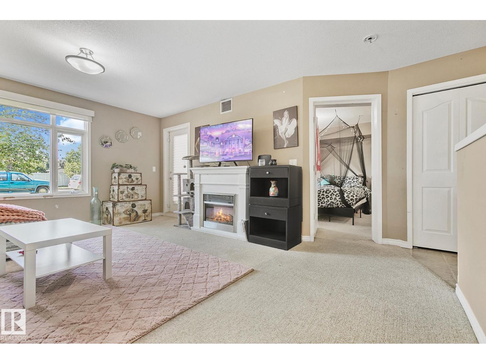 Photo 21 of 110 1589 Glastonbury Bv Nw, Edmonton AB