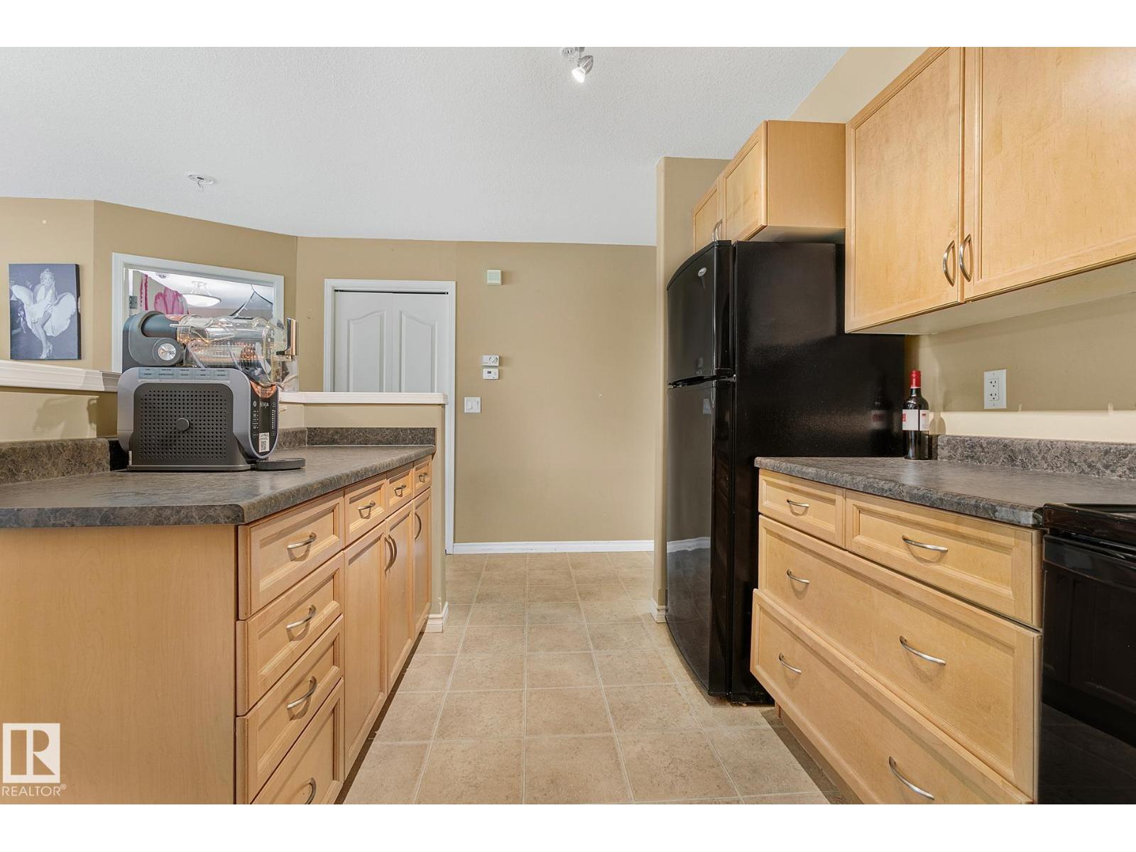 Photo 38 of 110 1589 Glastonbury Bv Nw, Edmonton AB