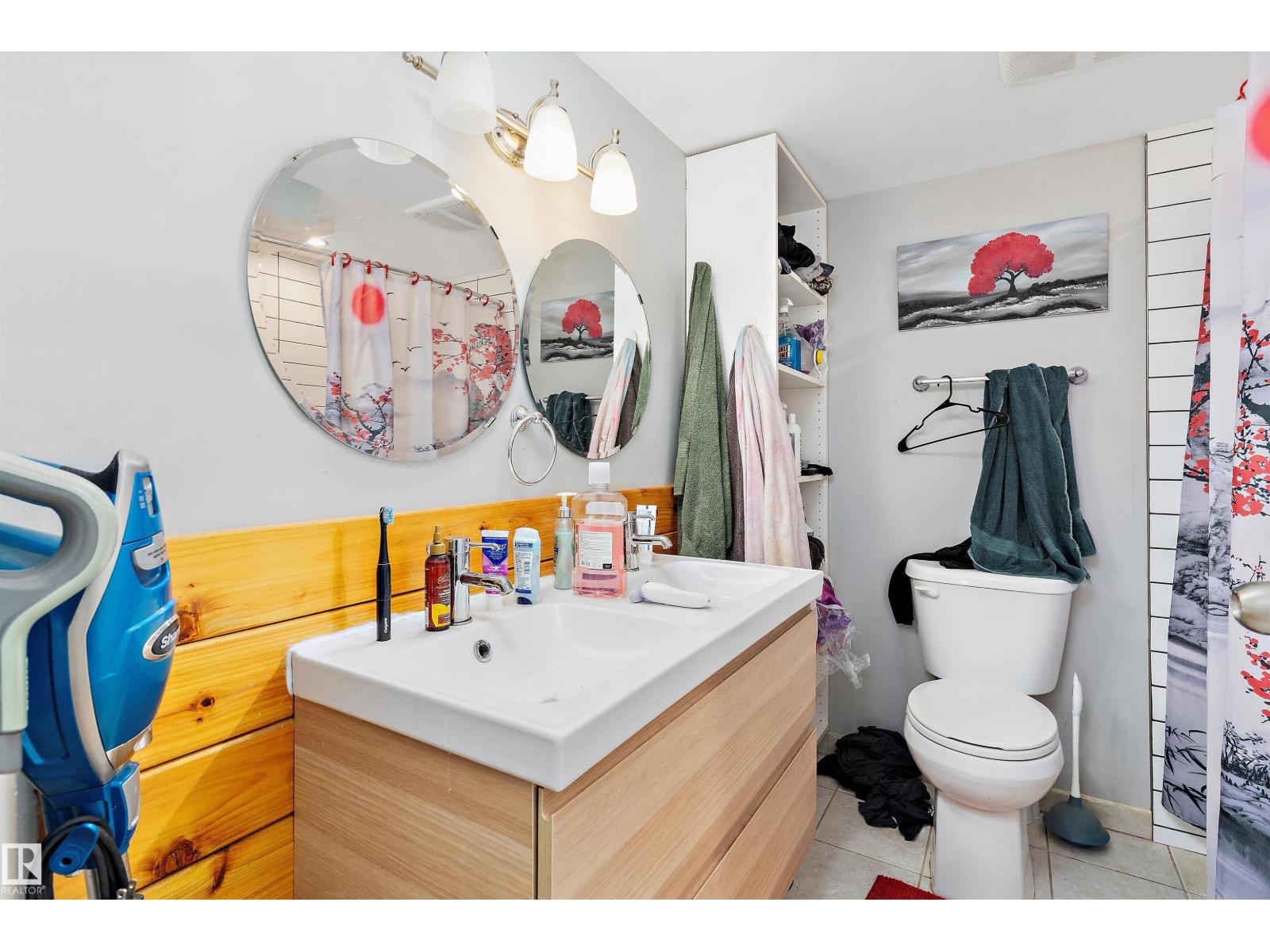 Photo 30 of 9328 175 Av Nw, Edmonton AB