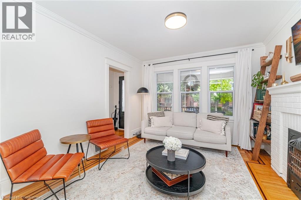 Photo 5 of 261 Homewood Avenue, Hamilton ON