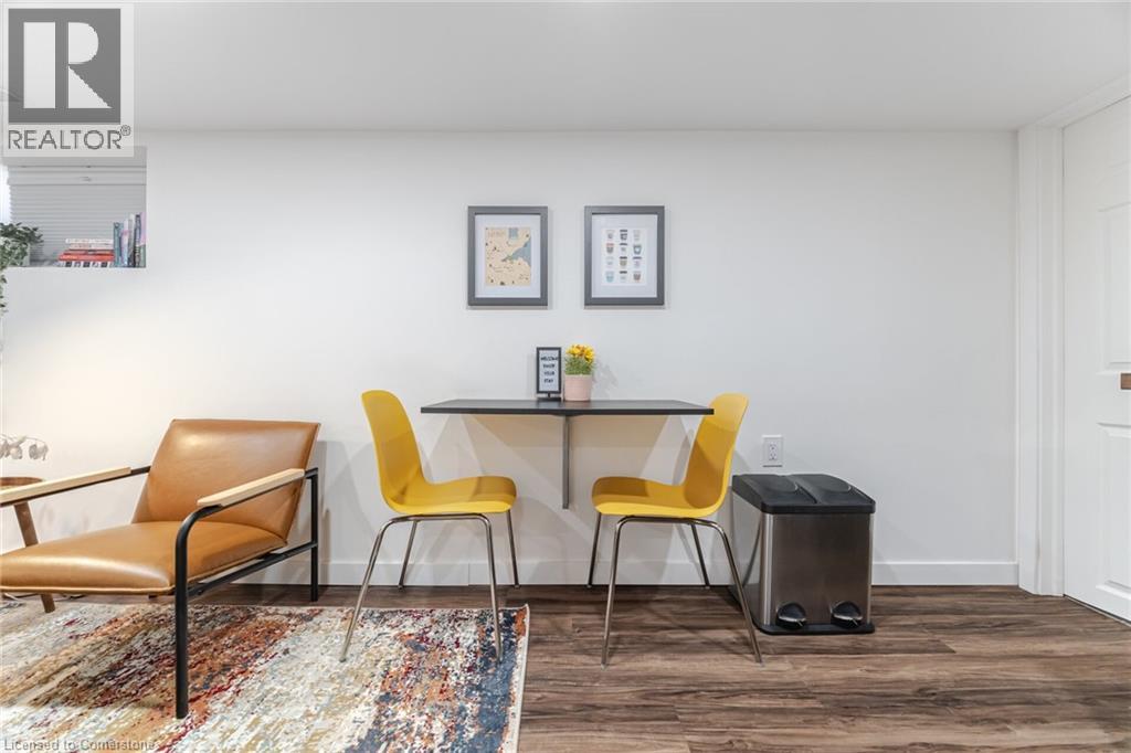 Photo 13 of 261 Homewood Avenue, Hamilton ON