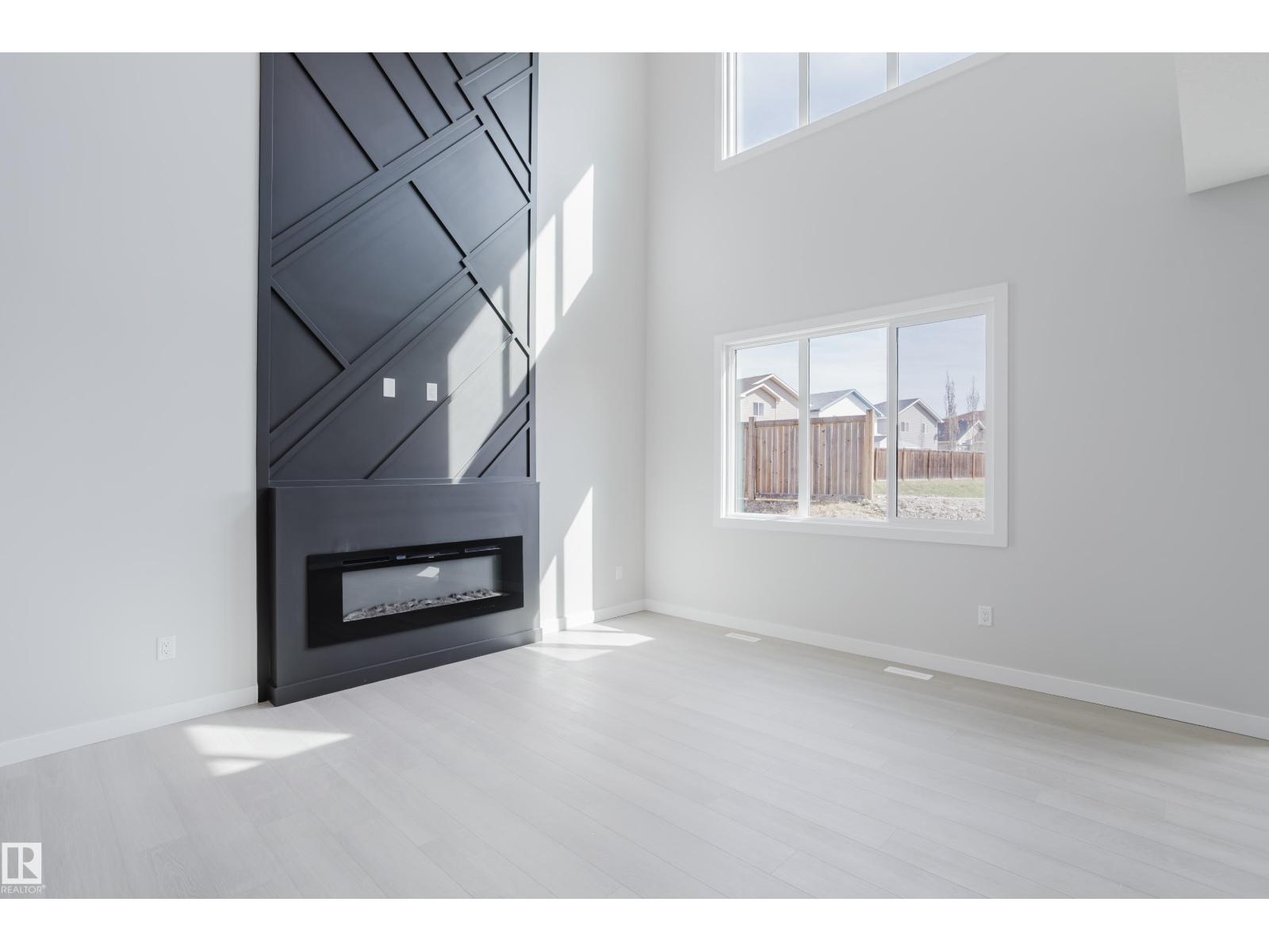 Photo 10 of 147 Caledonia Dr, Leduc AB