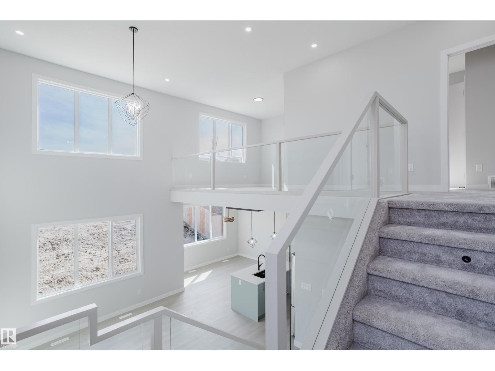 Photo 13 of 147 Caledonia Dr, Leduc AB
