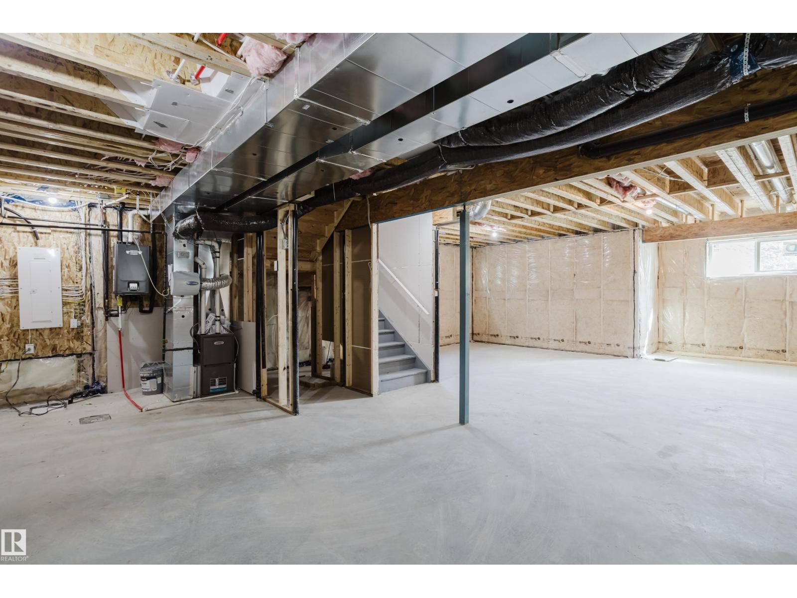 Photo 9 of 147 Caledonia Dr, Leduc AB