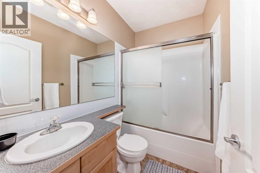 Single Family House for Sale in  Royal Highland Court NW Royal Oak Calgary 