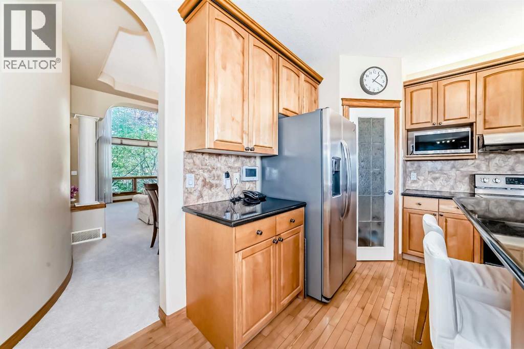 Single Family House for Sale in  Royal Highland Court NW Royal Oak Calgary 
