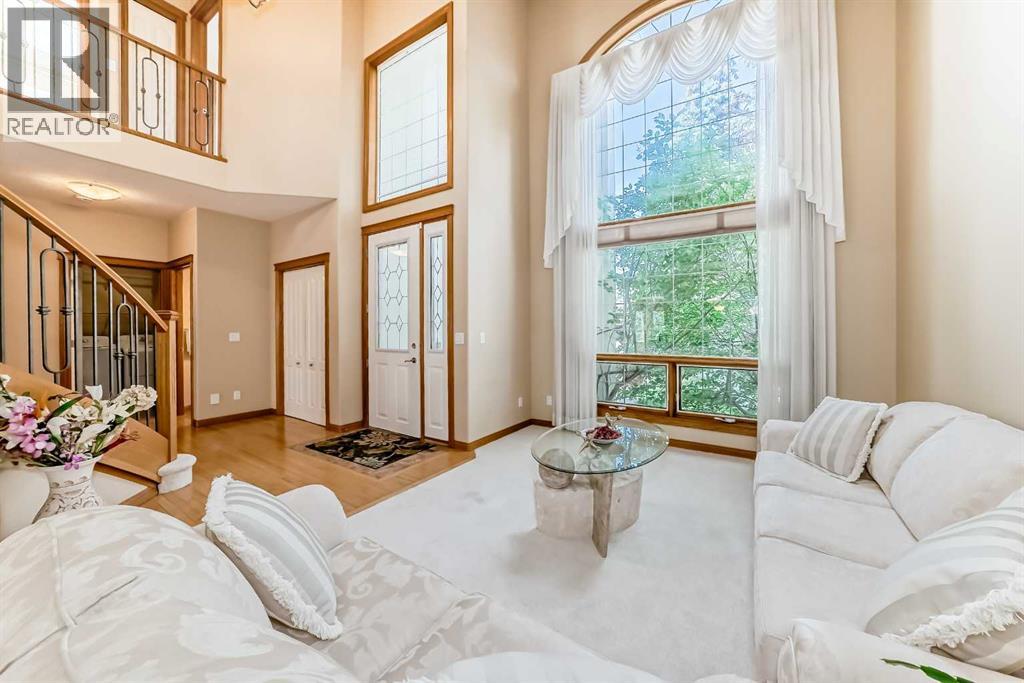 Single Family House for Sale in  Royal Highland Court NW Royal Oak Calgary 