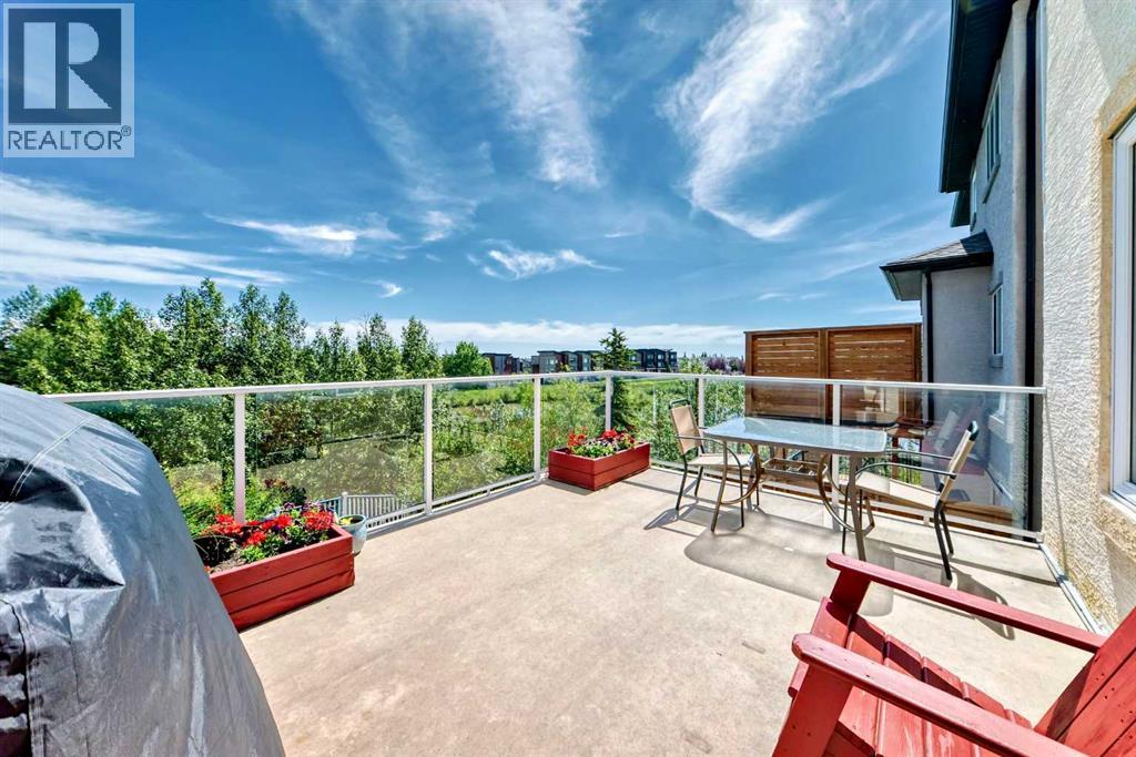 Single Family House for Sale in  Royal Highland Court NW Royal Oak Calgary 