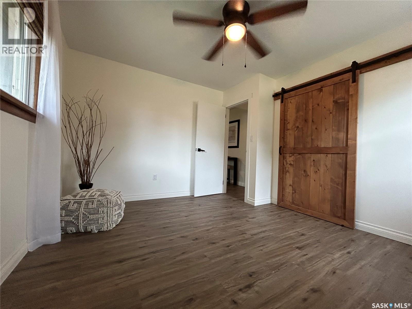 Photo 5 of 301 3rd Avenue W, Nokomis SK