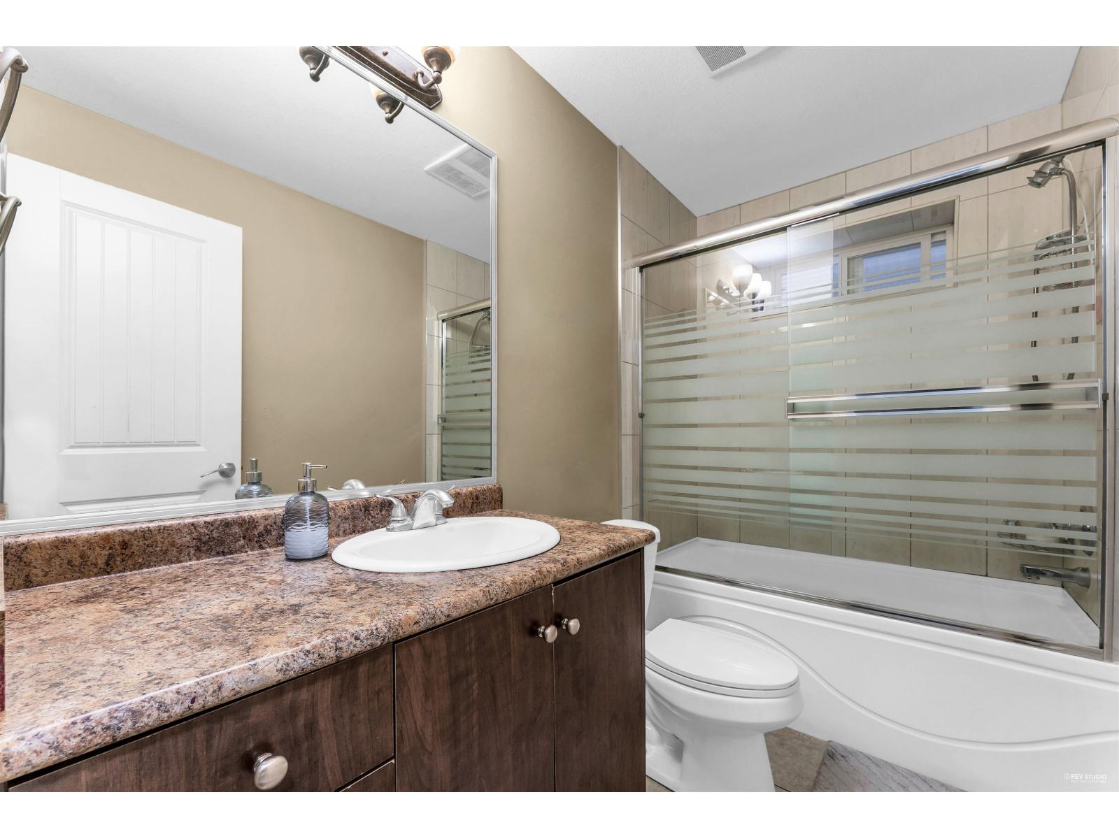Photo 17 of 5865 131 A Street, Surrey BC