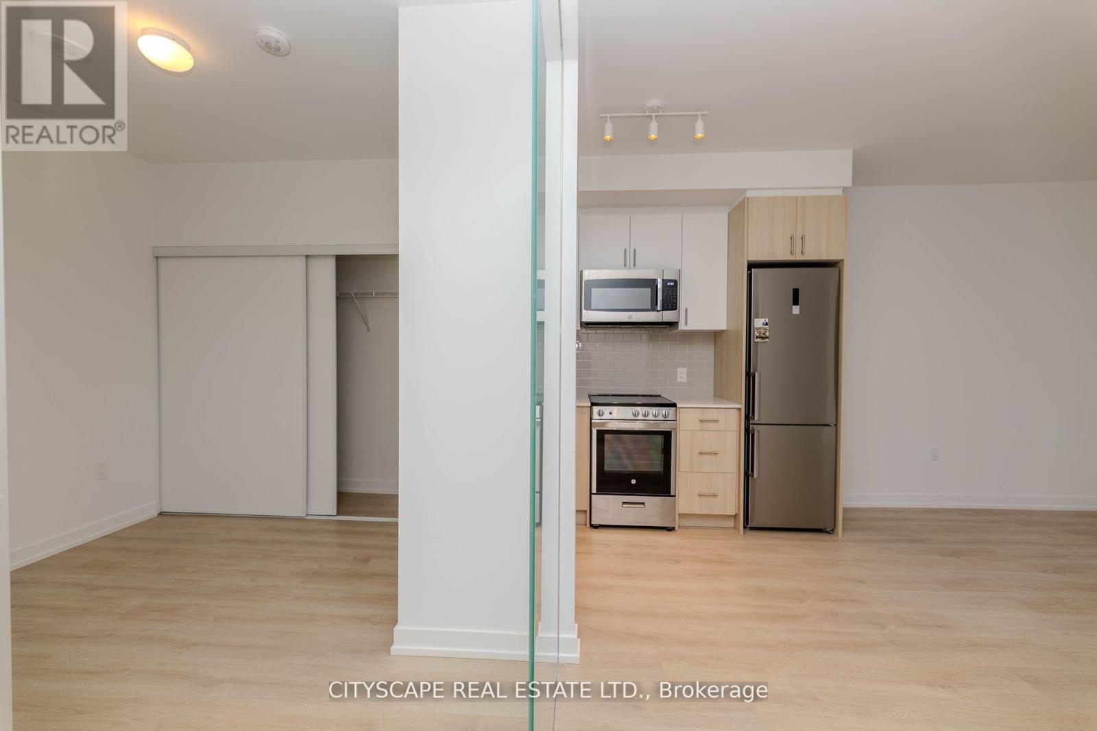 Photo 22 of 1006 1195 The Queensway Way, Toronto ON