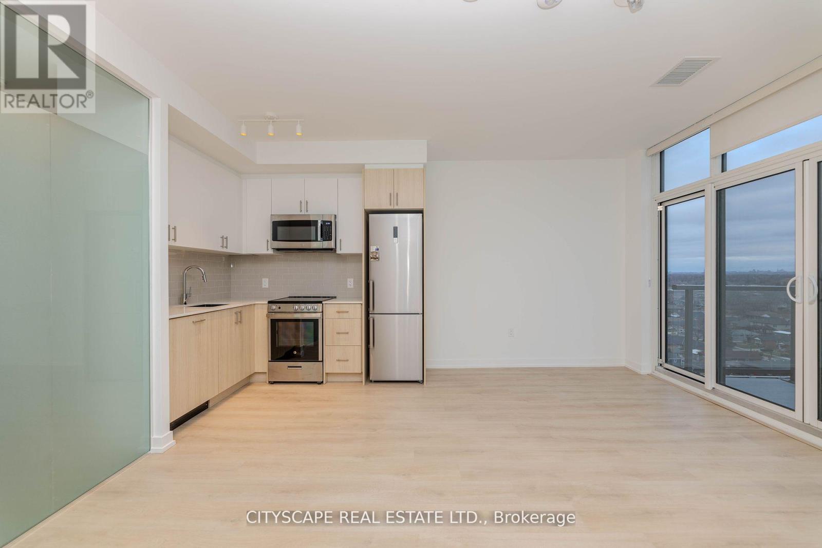 Photo 15 of 1006 1195 The Queensway Way, Toronto ON