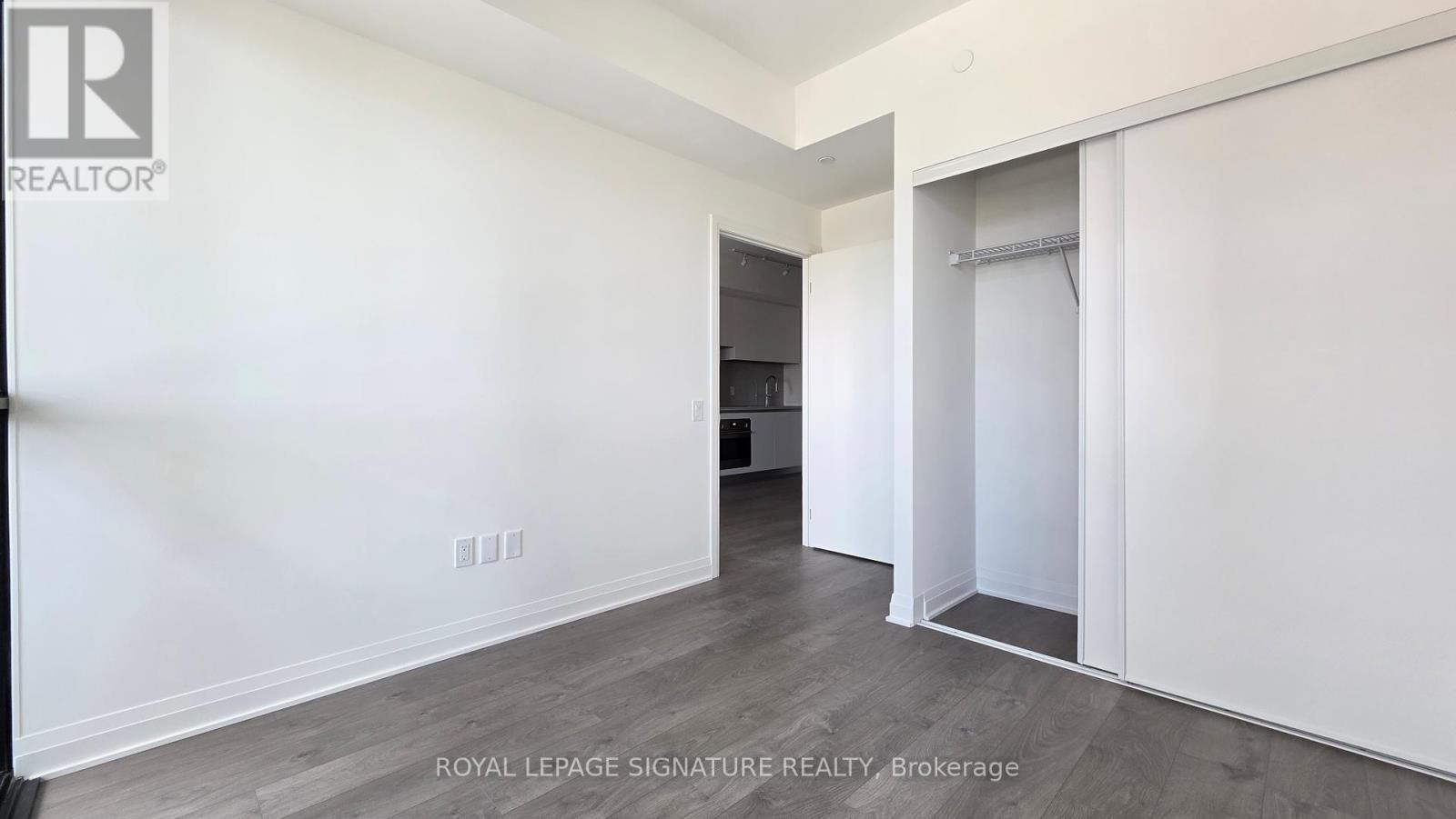 Photo 7 of 811 4015 The Exchange, Mississauga ON