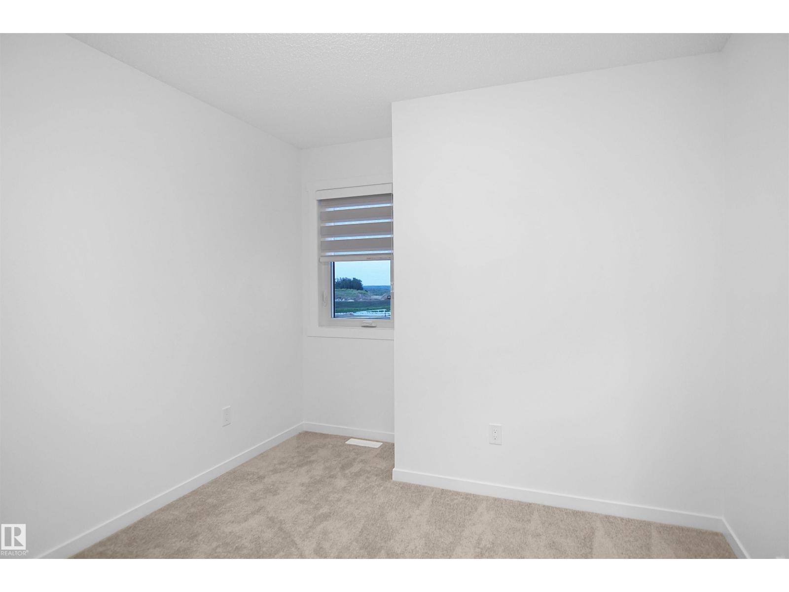 Photo 21 of 2023 210 St Nw, Edmonton AB
