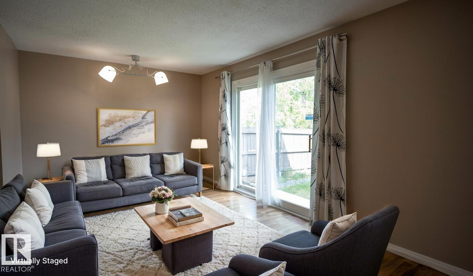 Photo 38 of 18048 93 Av Nw Nw, Edmonton AB