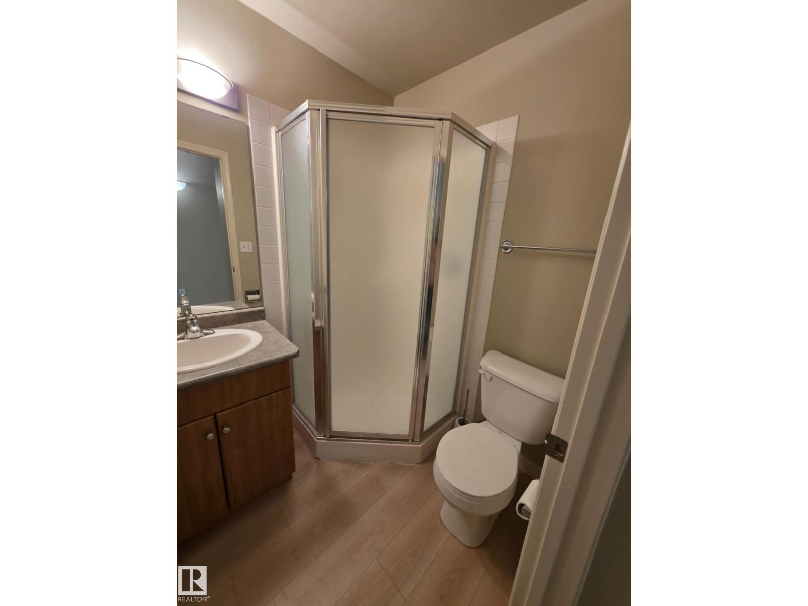 Photo 23 of 102 11109 84 Av Nw, Edmonton AB