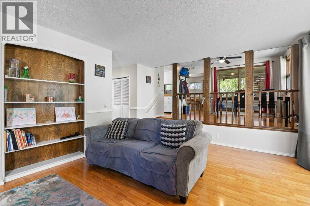 Single Family House for Sale in  Ranchview Court NW Ranchlands Calgary 