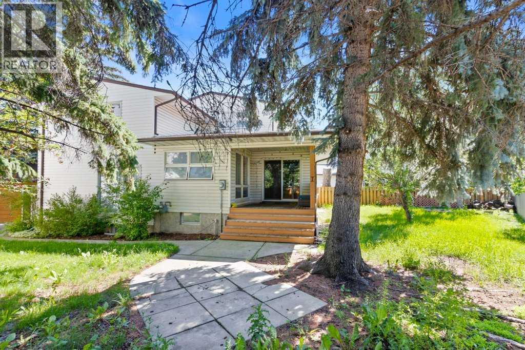 Single Family House for Sale in  Ranchview Court NW Ranchlands Calgary 