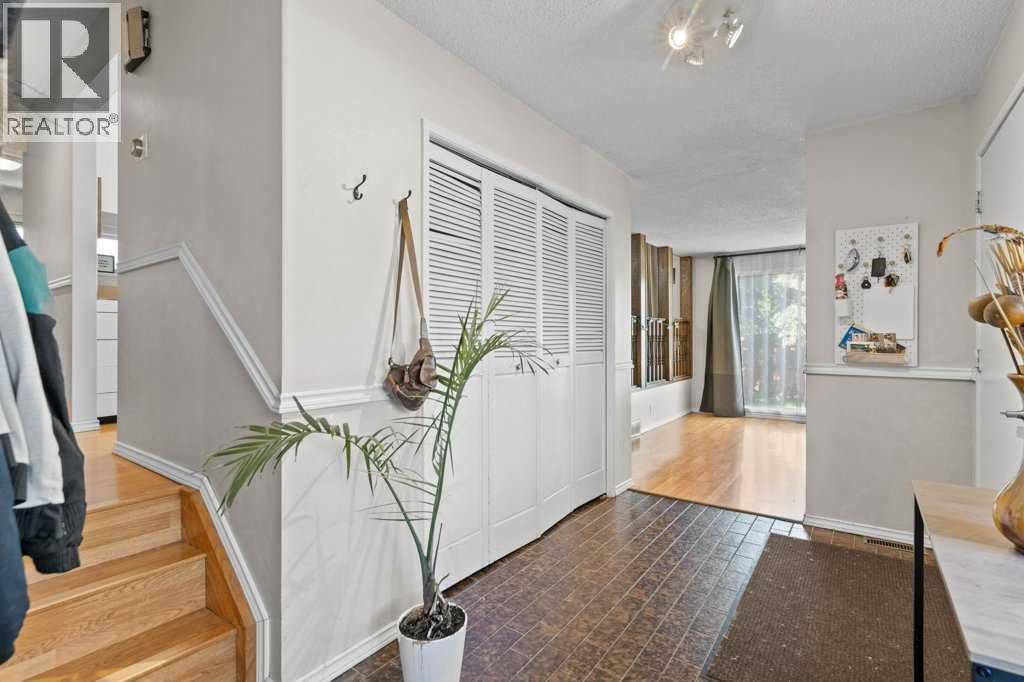 Single Family House for Sale in  Ranchview Court NW Ranchlands Calgary 