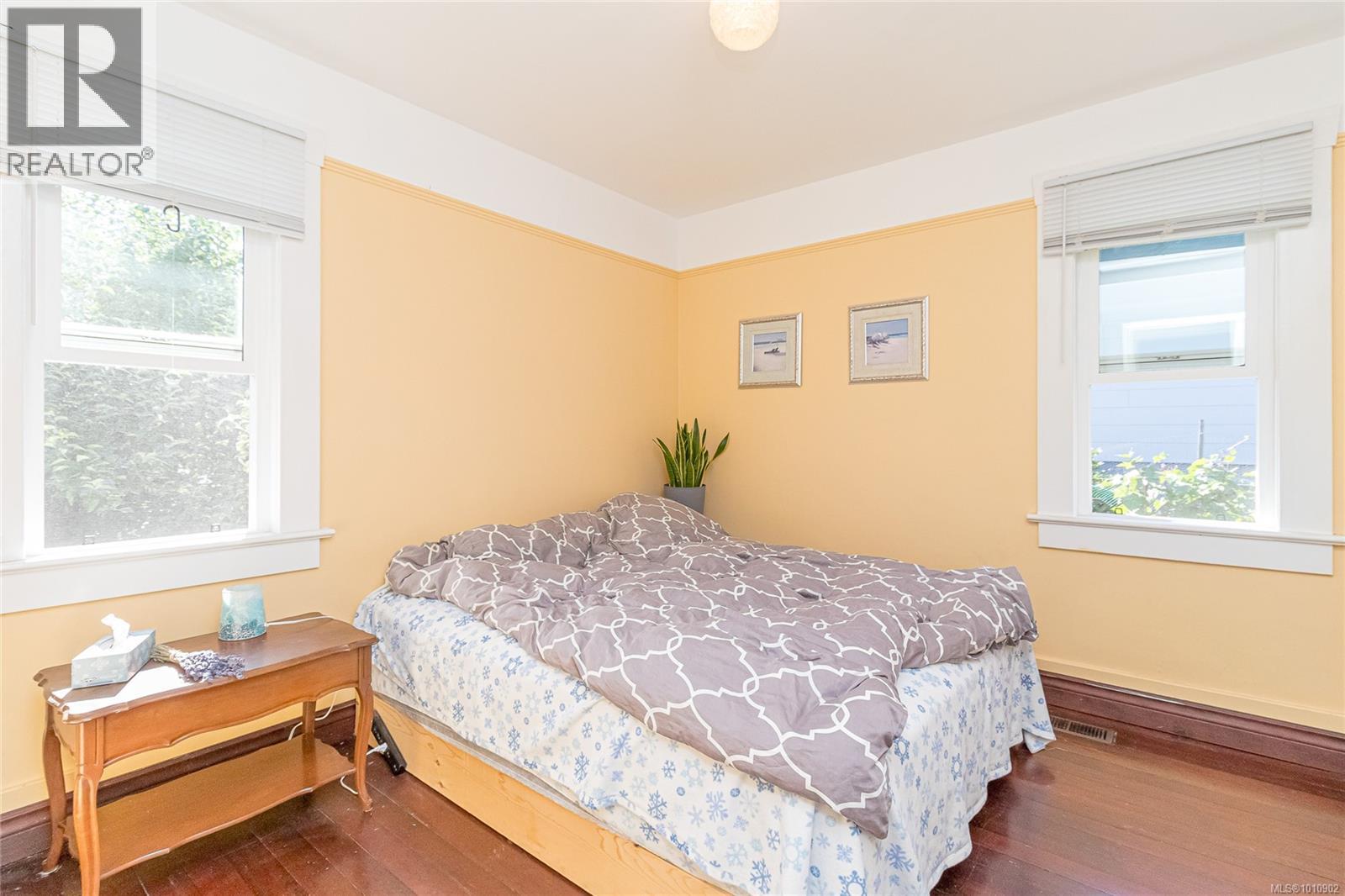Photo 35 of 9875 Willow St, Chemainus BC