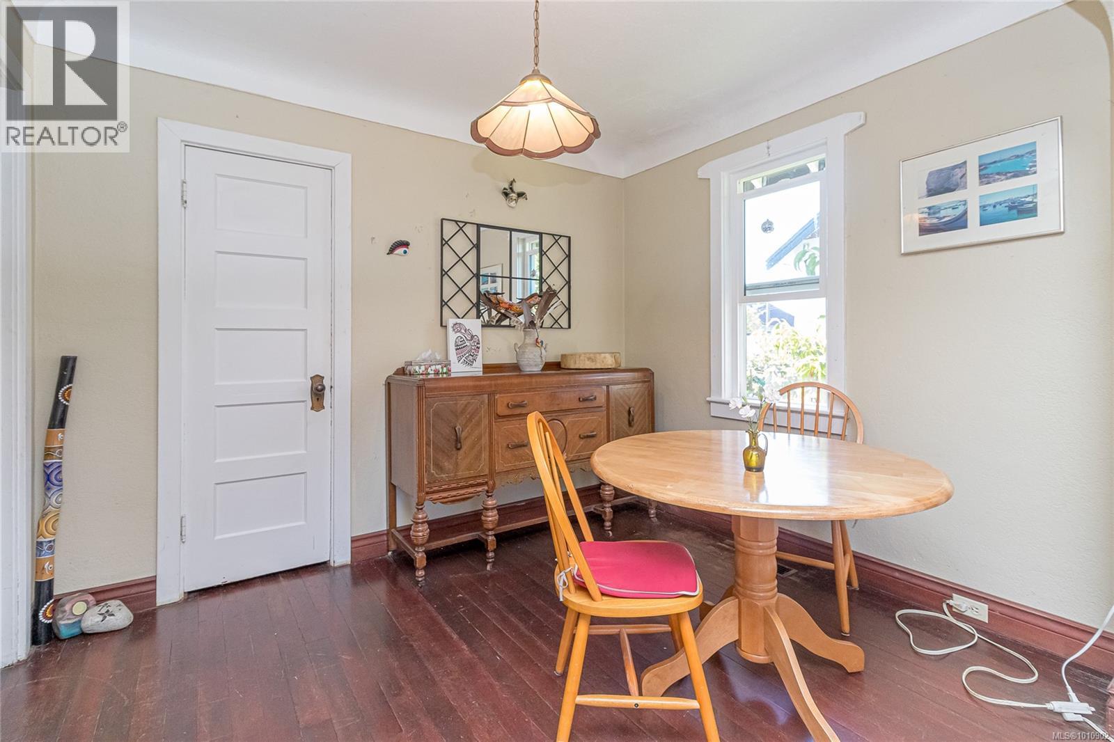 Photo 14 of 9875 Willow St, Chemainus BC