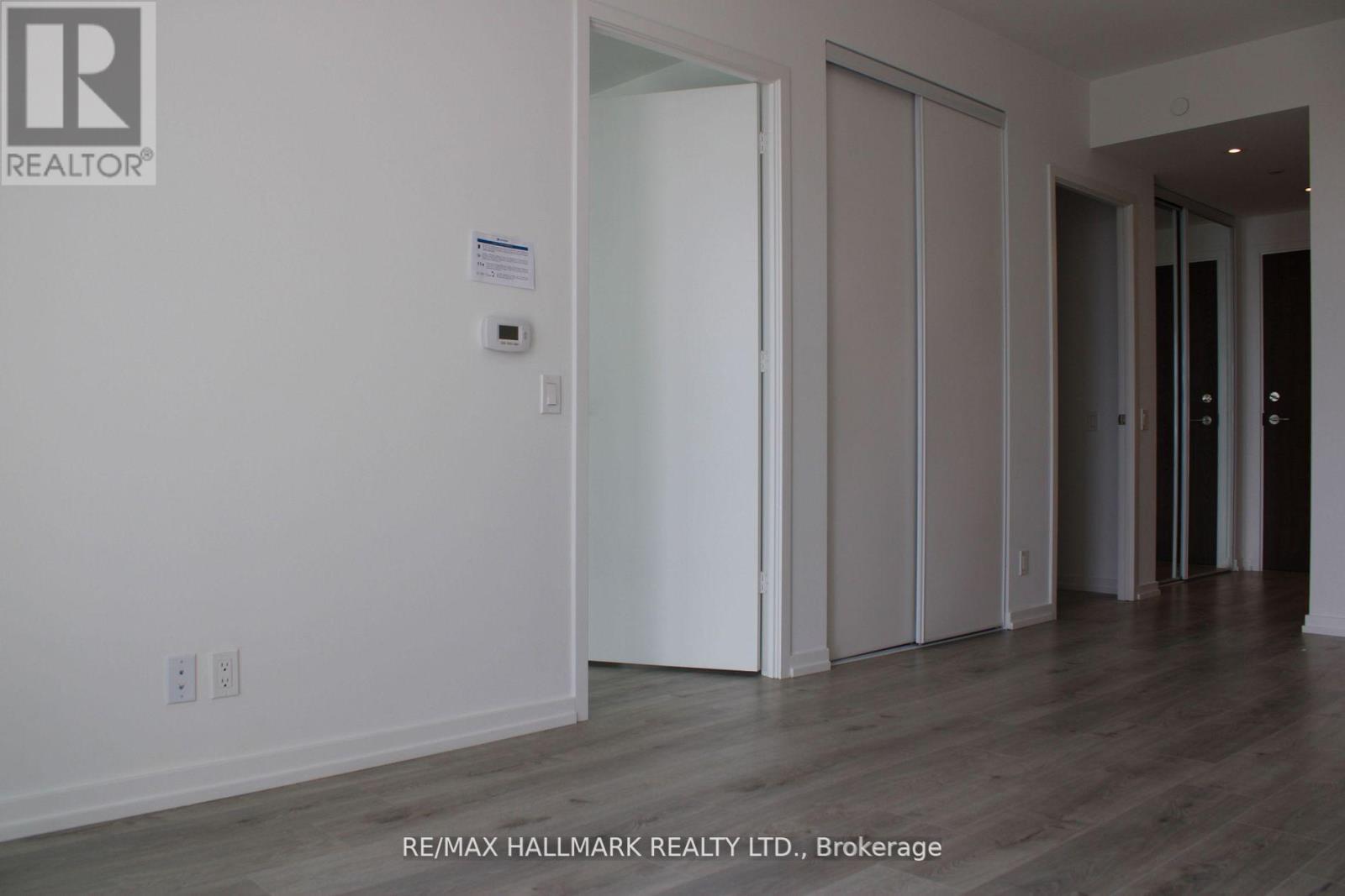Photo 26 of 5008 1000 Portage Parkway, Vaughan ON