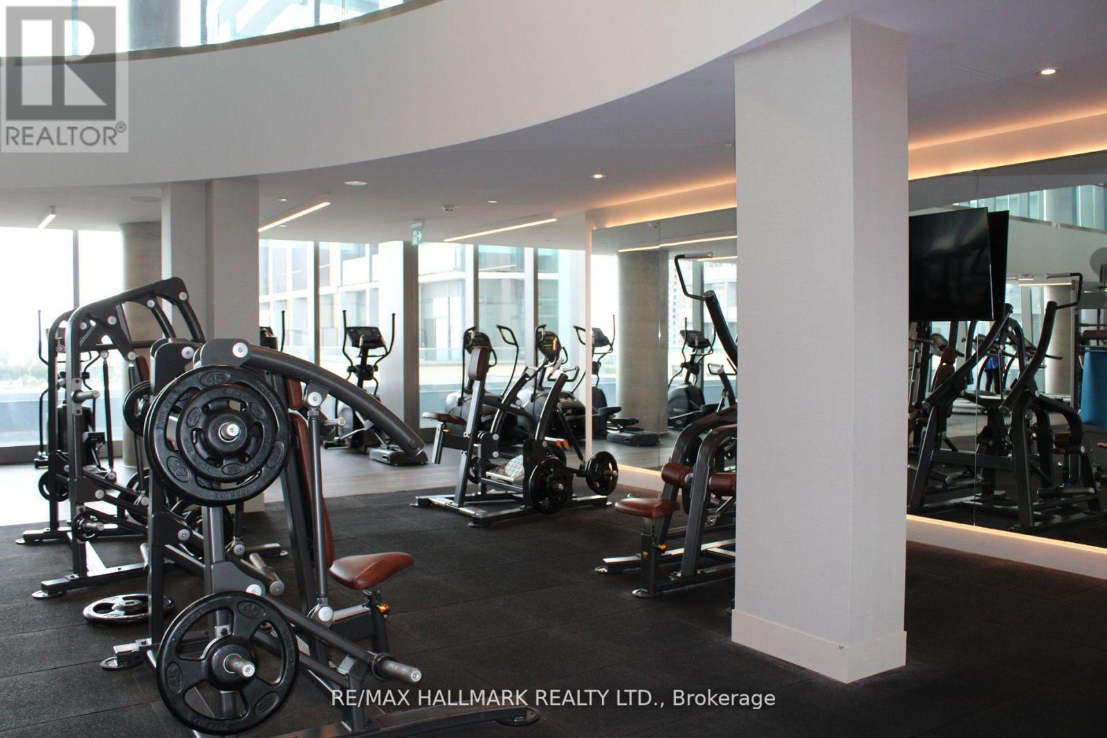 Photo 33 of 5008 1000 Portage Parkway, Vaughan ON