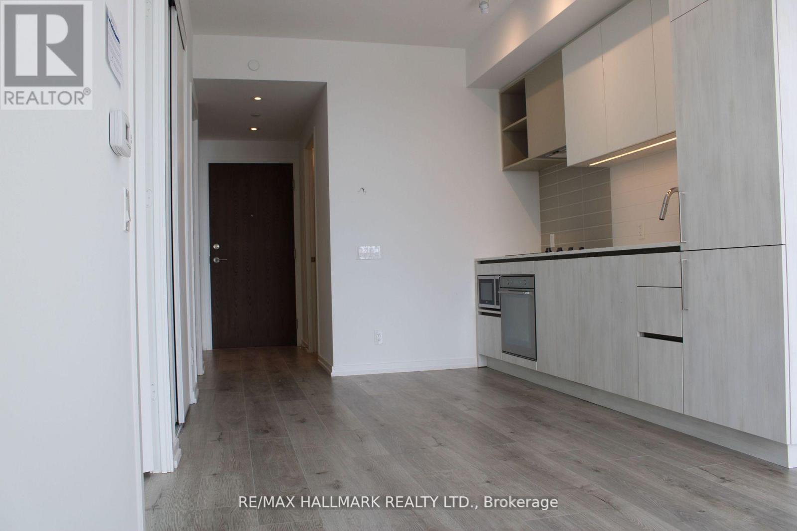 Photo 14 of 5008 1000 Portage Parkway, Vaughan ON